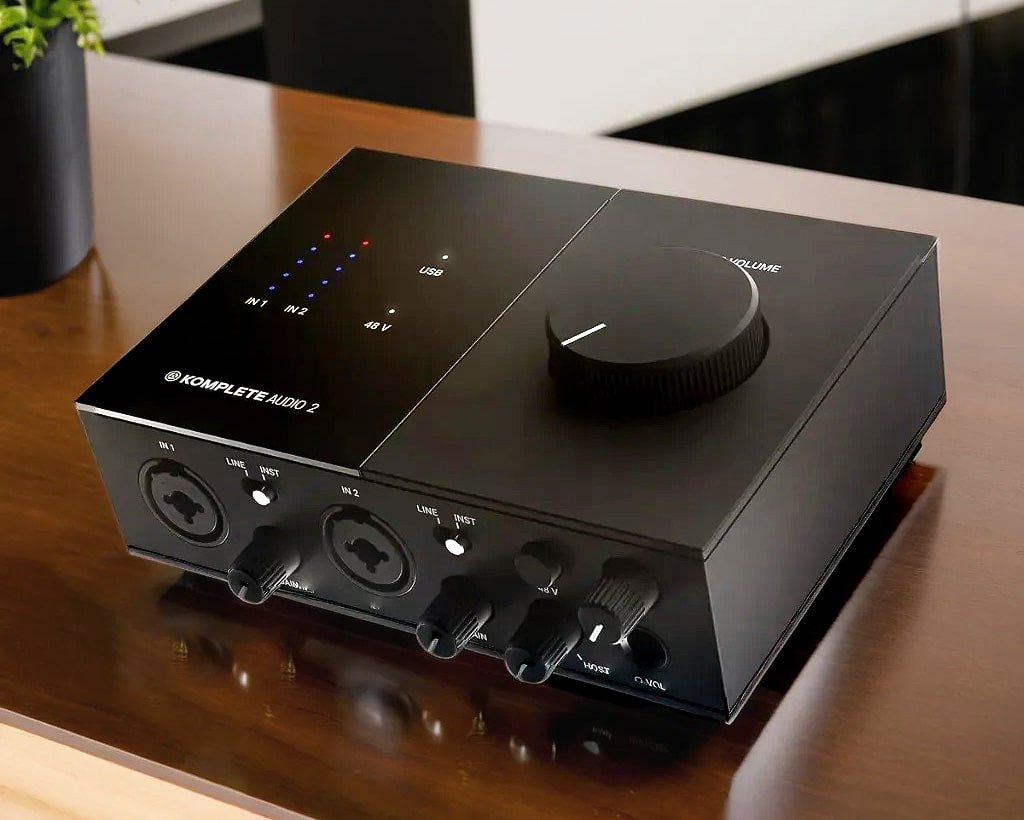 Native Instruments Komplete Audio 2 Audio Interface